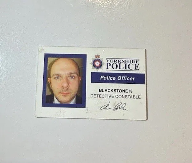 DCI Banks Series DC Blackstone (Jack Deam) ID Used Movie Prop Film TV COA