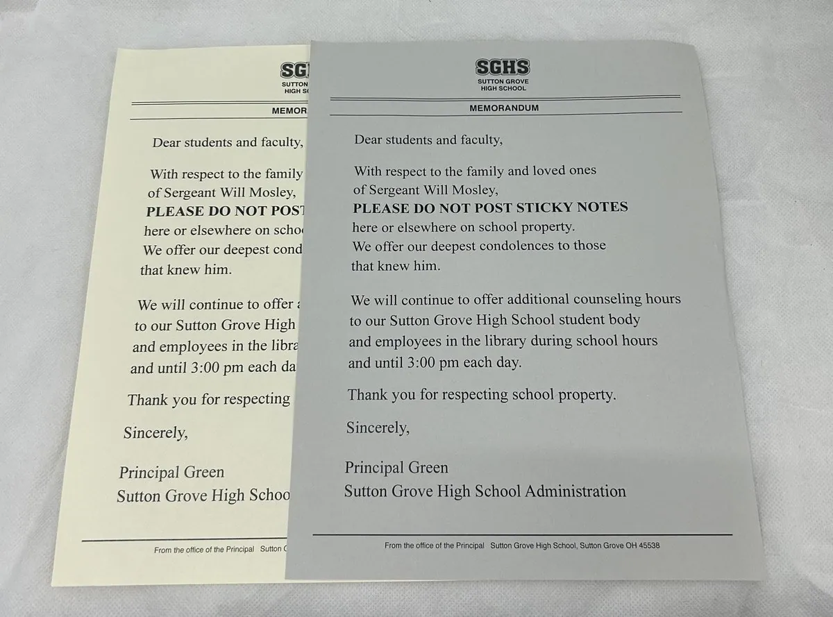 Dare Me 2019 Netflix Series Film Movie Prop Used Tv Coa Thriller x2 SGHS papers
