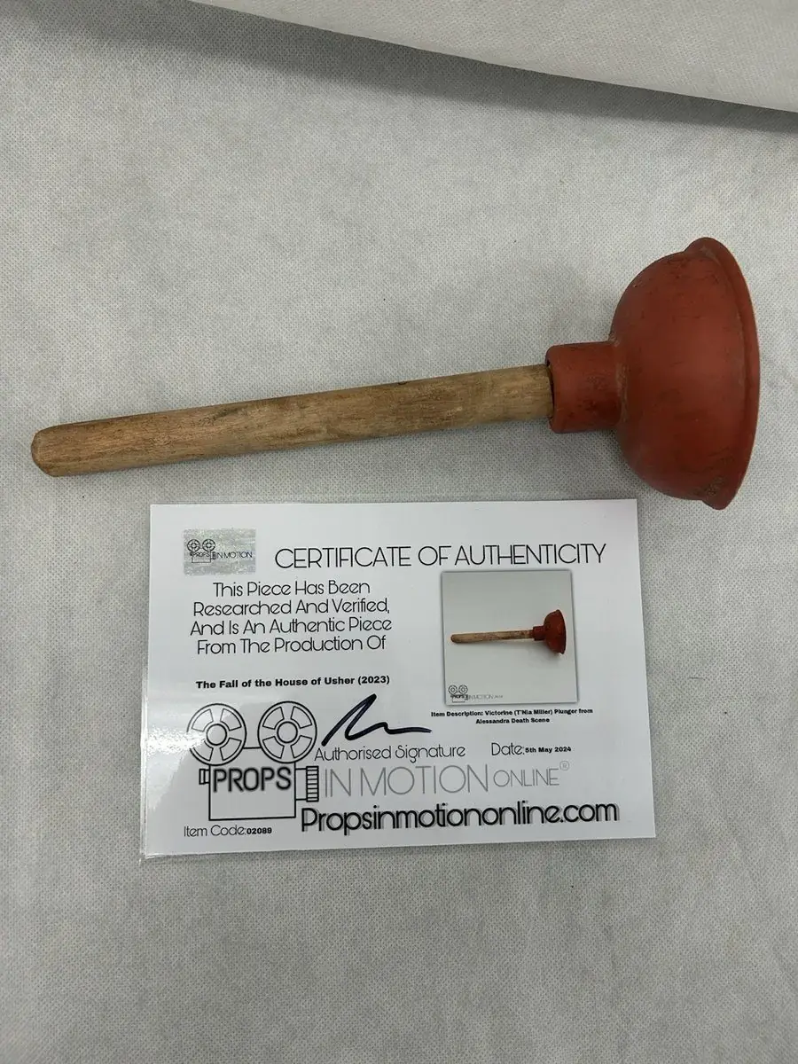 The Fall Of The House Of Usher Plunger Film Prop COA Netflix