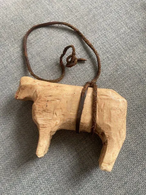 Into The Badlands Henry’s Cow Screen Used Movie Prop Film TV COA Rare Worn