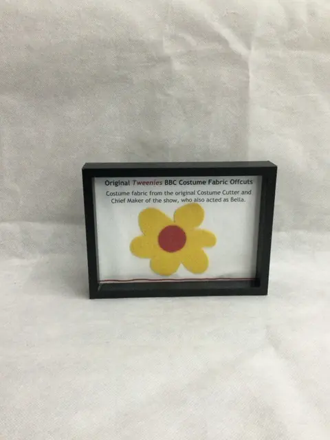 Tweenies BBC costume Piece Prop Display 6x4 Picture Frame Used Series Wardrobe