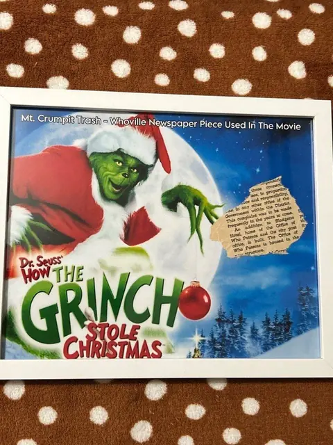 The Grinch Whoville Newspaper Screen Used Movie Prop Film TV COA Rare Jim Carrey